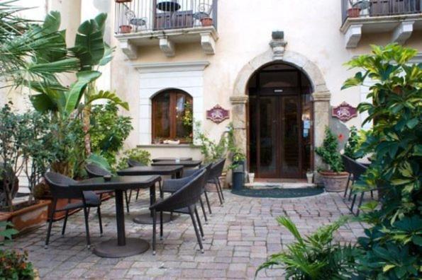 Hotel Palazzo Krataiis Scilla Buitenkant foto