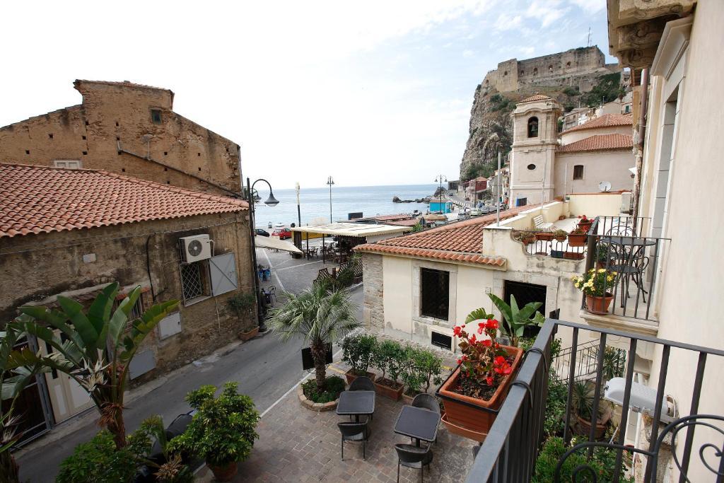Hotel Palazzo Krataiis Scilla Buitenkant foto
