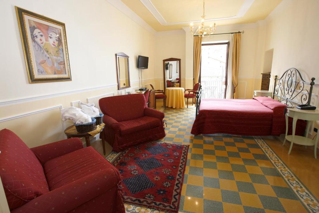 Hotel Palazzo Krataiis Scilla Buitenkant foto
