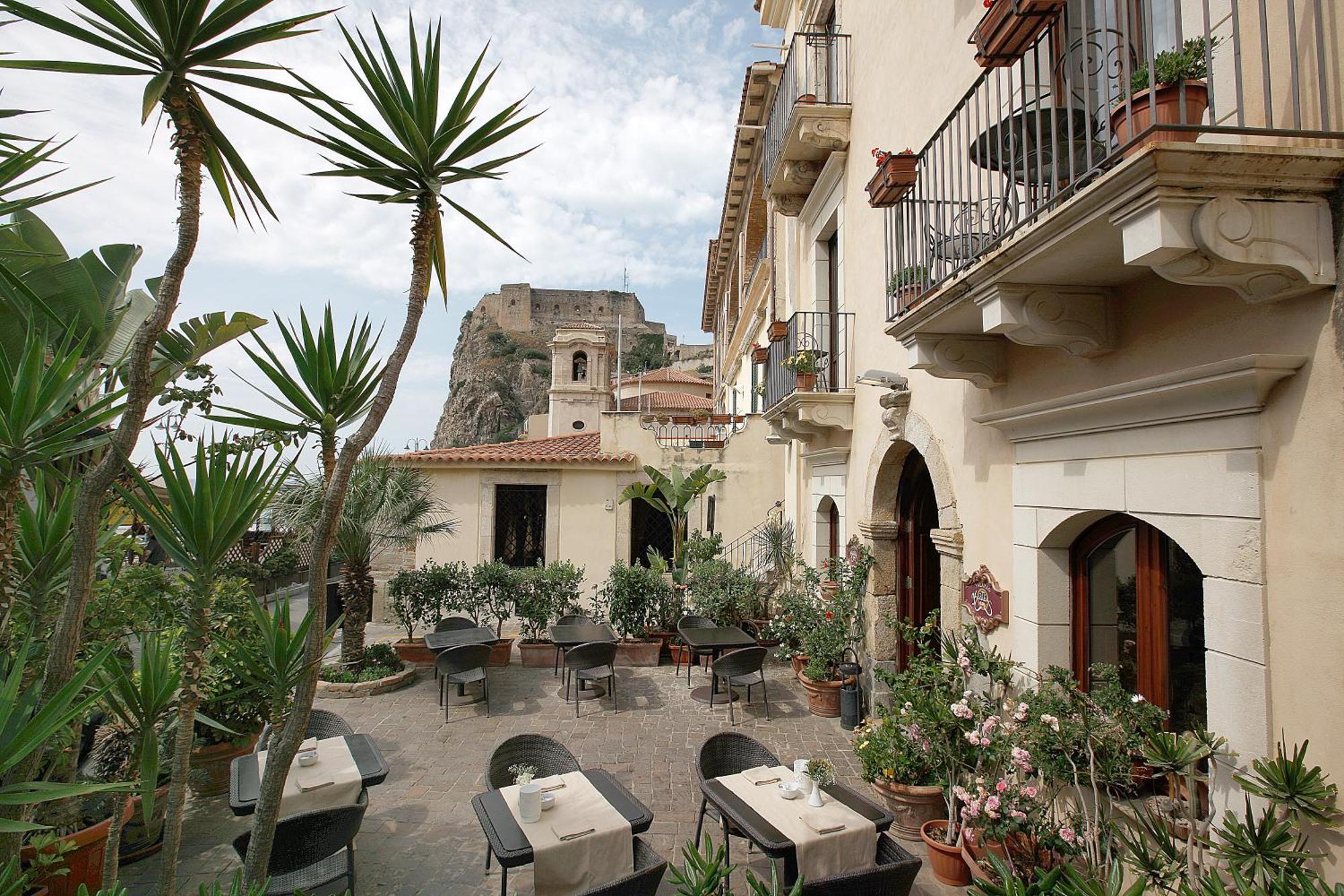 Hotel Palazzo Krataiis Scilla Buitenkant foto